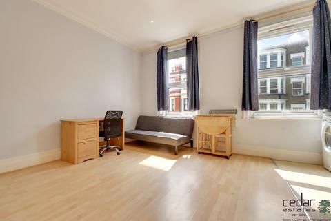 Studio to rent, West End Lane, West Hampstead NW6