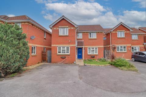 4 bedroom detached house for sale, SHOLING! IMPRESSIVE OPEN PLAN LIVING AREA! QUIET LOCATION!