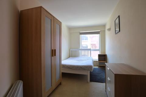 2 bedroom apartment to rent, The Quays, 3 Concordia Street