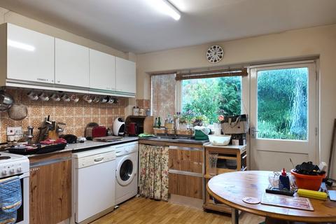 2 bedroom bungalow for sale, Marlborough Close, Leominster
