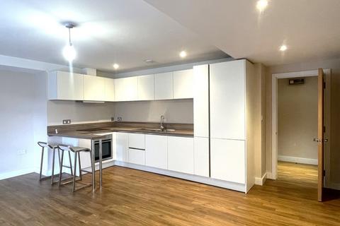 2 bedroom apartment to rent, Doran Drive, Redhill RH1