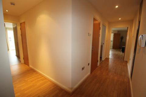 2 bedroom apartment to rent, Vienna House, Century Wharf