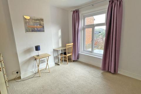 2 bedroom flat to rent - School Street, Sidford