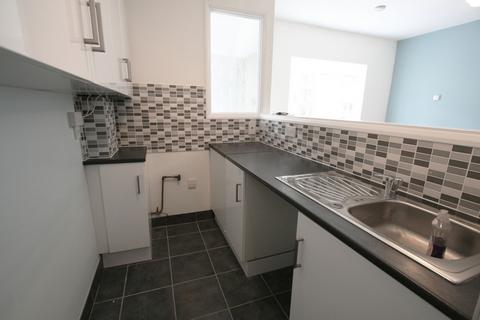 1 bedroom flat to rent, Pall Mall, Leigh-on-Sea, Essex