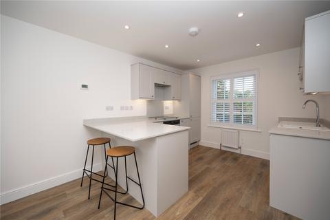 2 bedroom maisonette to rent, Harpenden Road, St Albans