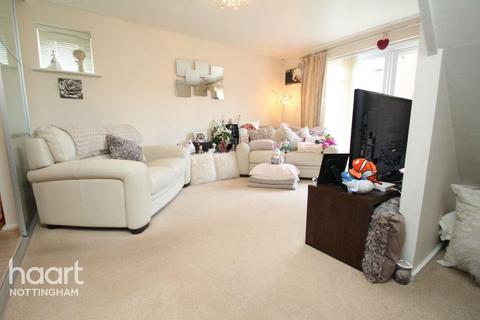 3 bedroom end of terrace house to rent, Robin Down Court, NOTTINGHAM
