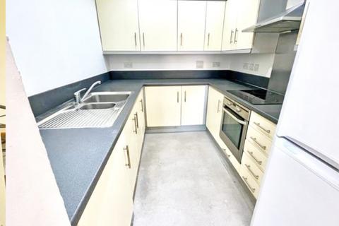 2 bedroom apartment to rent, Monarch Way, Ilford, IG2