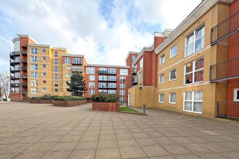 2 bedroom apartment to rent, Monarch Way, Ilford, IG2