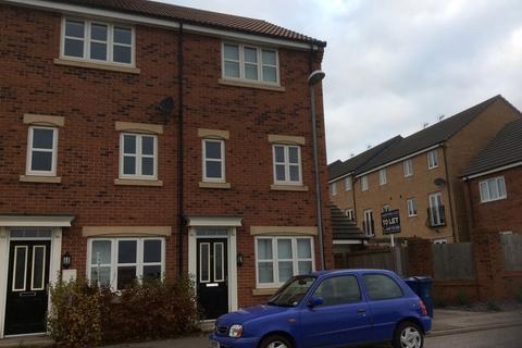 3 bedroom end of terrace house to rent, Pilgrims Way, Gainsborough