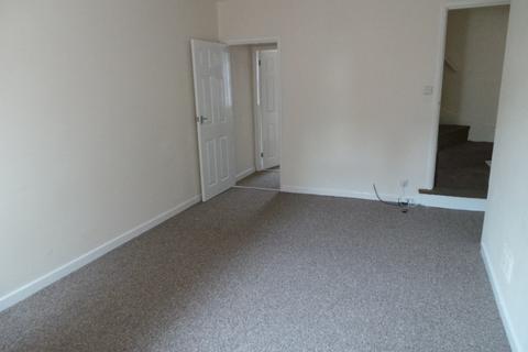 2 bedroom terraced house to rent, Trent Street, Gainsborough