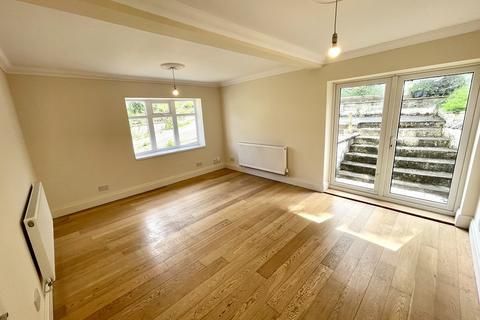 undefined, Birchgrove Road, Birchgrove, SA7 9JU