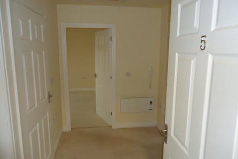 2 bedroom apartment to rent, Cravendale Court, Colne
