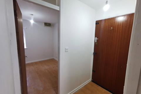 1 bedroom apartment to rent - Leeds Road, Huddersfield, West Yorkshire, HD2