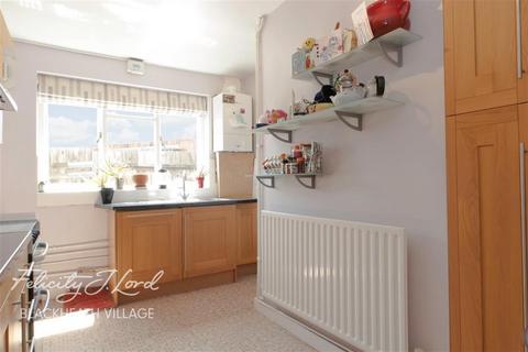 1 bedroom flat to rent, Vanbrugh Fields, SE3