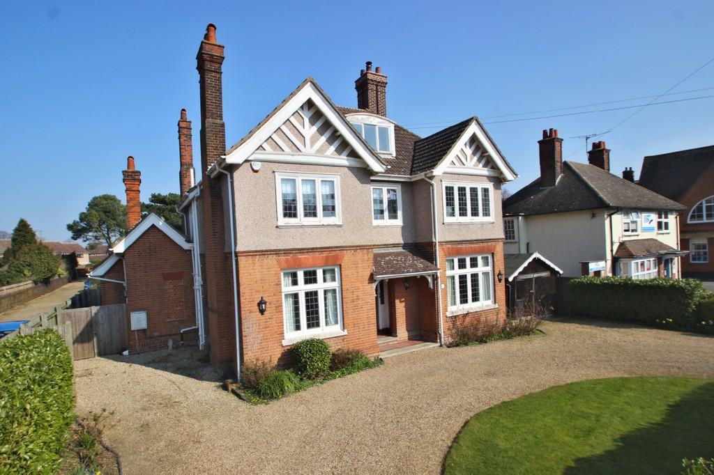 Collingwood Road, Witham 4 bed detached house £750,000