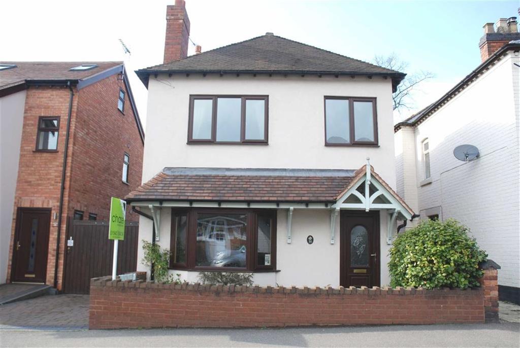 Newhall Street, Cannock, Staffordshire 3 bed detached house £225,000