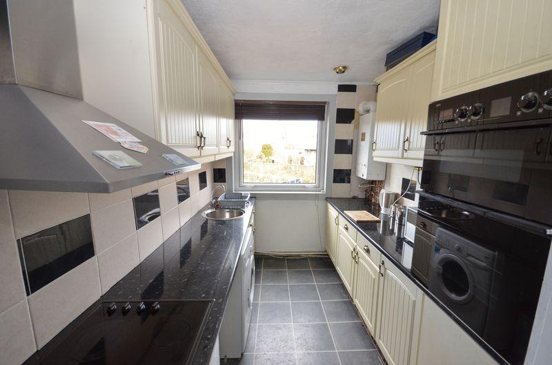 Low Craigends, Kilsyth 3 bed £59,995