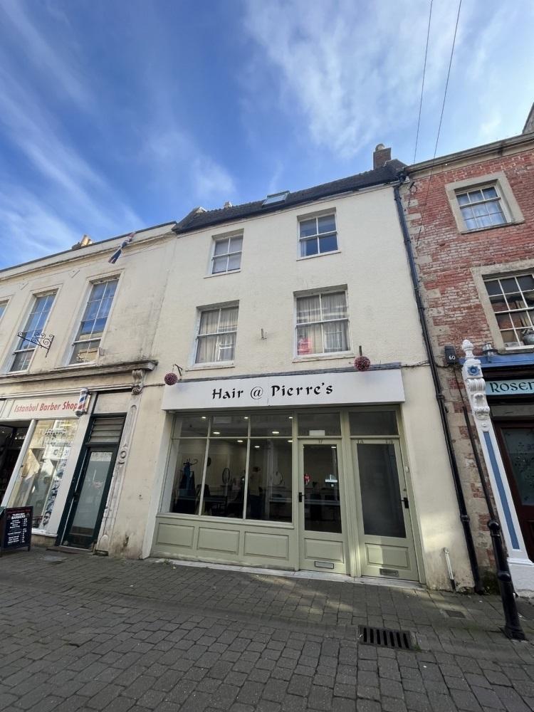 High Street, Shepton Mallet Flat share to rent £667 pcm (£154 pw)