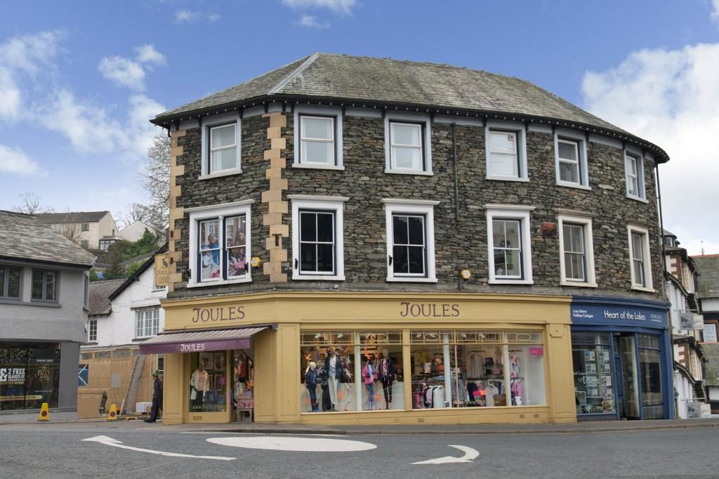 Flat 2 Victoria Bulidings, Ash Street, Bowness On Windermere, Cumbria