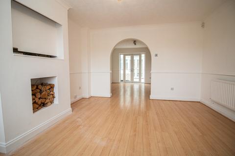 5 bedroom detached house to rent, Waun Hir, Efail Isaf