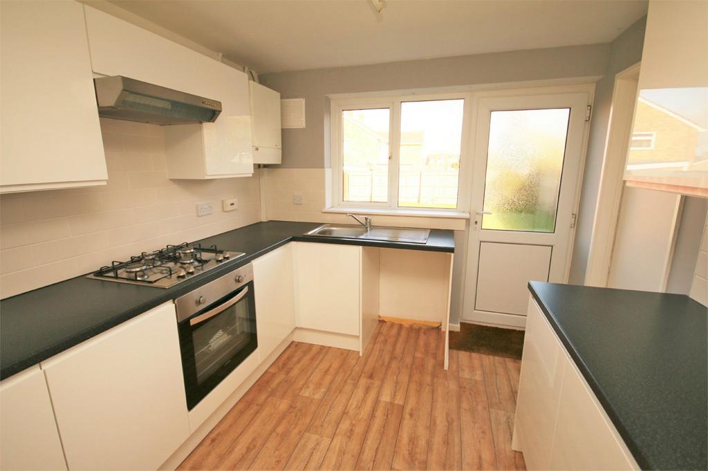 Beeches Road, Cheltenham 3 bed semidetached house £995 pcm (£230 pw)