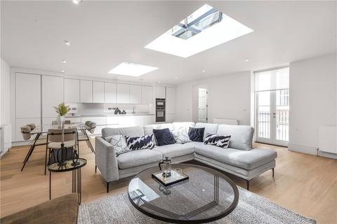 4 bedroom apartment to rent, Devonshire Place, Marylebone, London, W1G