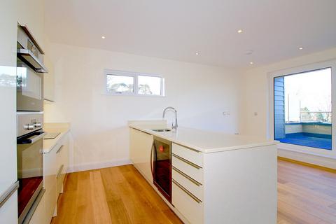 3 bedroom penthouse to rent, Mortimer Court, 66 Cumnor Hill, Oxford, OX2