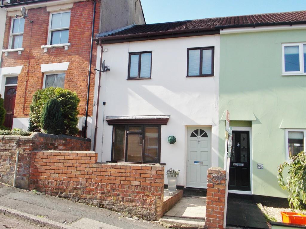 Western Street, Swindon 3 bed terraced house £850 pcm (£196 pw)