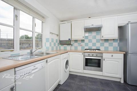 undefined, Tidworth Road, LONDON