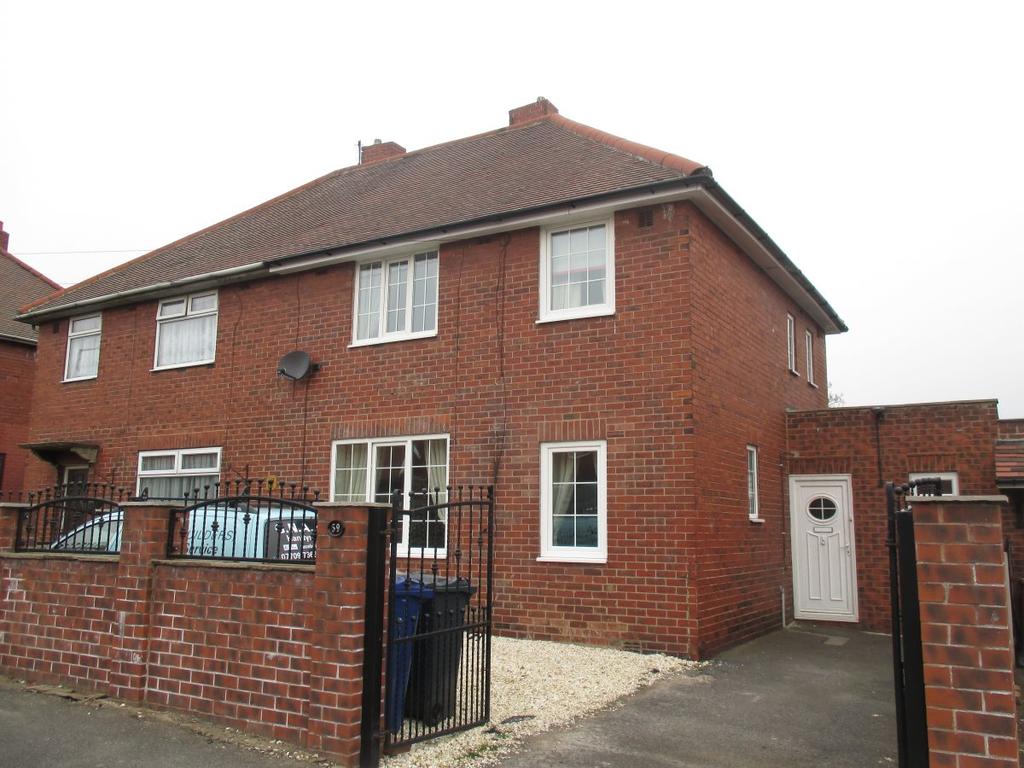 North Street, Darfield 3 bed semidetached house £595 pcm (£137 pw)