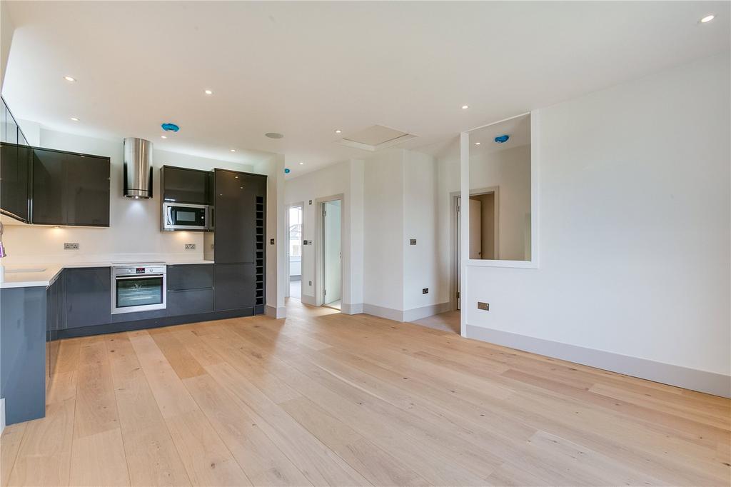 Kitchen/Reception