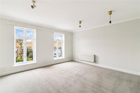 3 bedroom terraced house to rent, Bevin Square, London, SW17