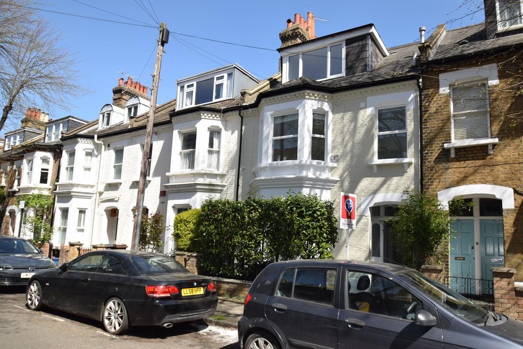 Upham Park Road, Chiswick 4 bed terraced house £3,750 pcm (£865 pw)