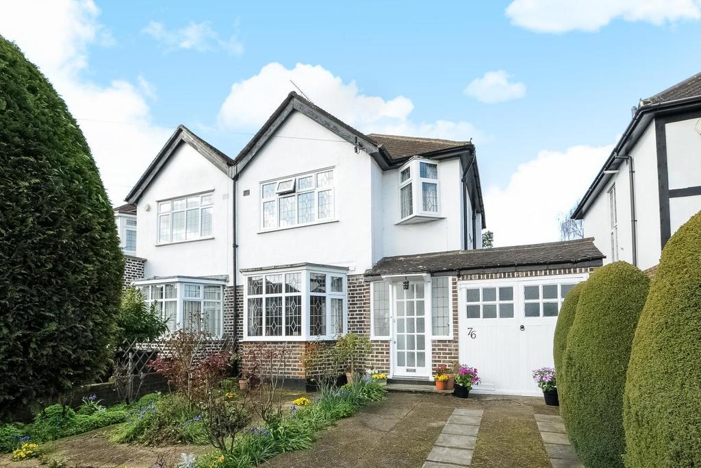 Dickerage Road, Kingston upon Thames, KT1 3 bed semidetached house £