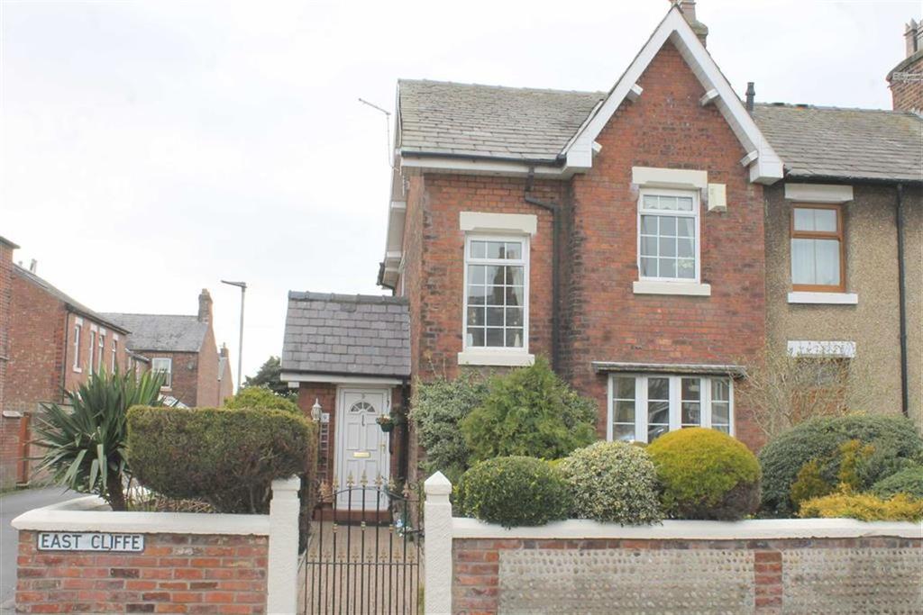 East Cliffe, Lytham 2 bed cottage £259,950