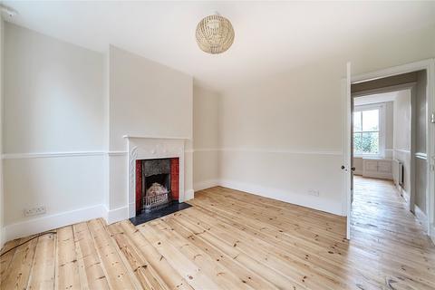 2 bedroom terraced house to rent, Surrenden Cottages, High Street