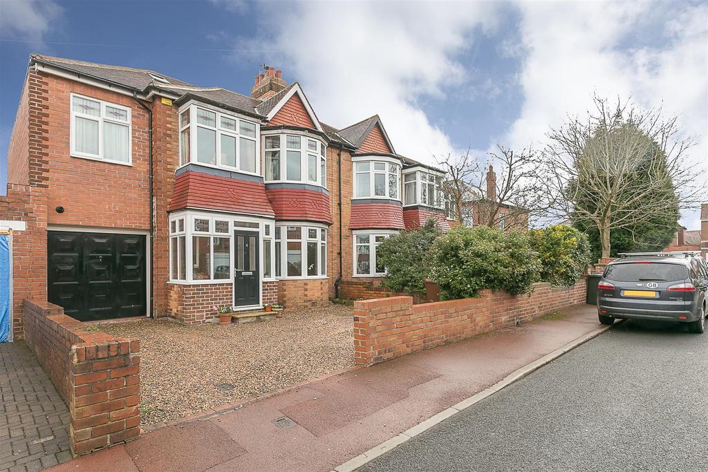 Braintree Gardens, Kenton, Newcastle upon Tyne 5 bed semidetached