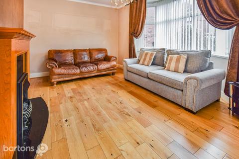 4 bedroom detached house for sale, Broom Crescent, BROOM