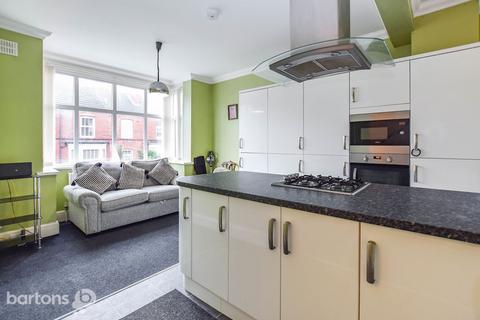 4 bedroom detached house for sale, Broom Crescent, BROOM
