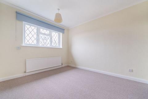 3 bedroom link detached house to rent, Robin Hill, Godalming GU7