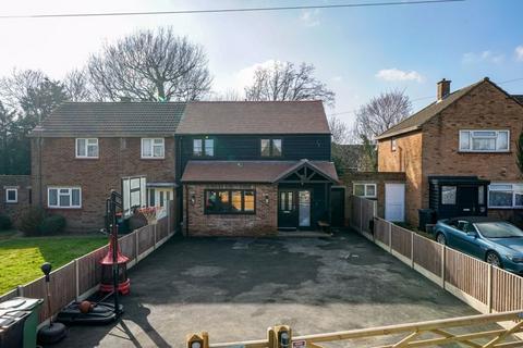 4 bedroom semi-detached house for sale, Hyde Road, Caddington