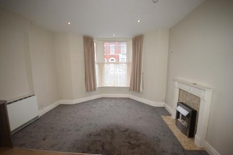 1 bedroom flat to rent, St. Andrews Road South, Lytham St. Annes, Lancashire, FY8