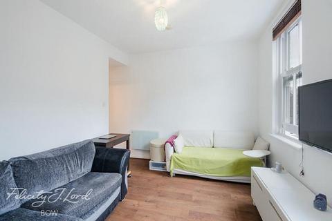 1 bedroom apartment to rent, Spanby Road, LONDON