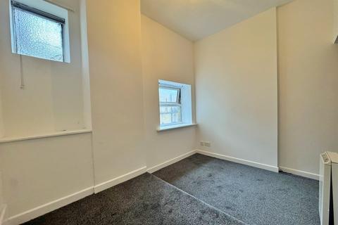 2 bedroom flat to rent, Bournemouth