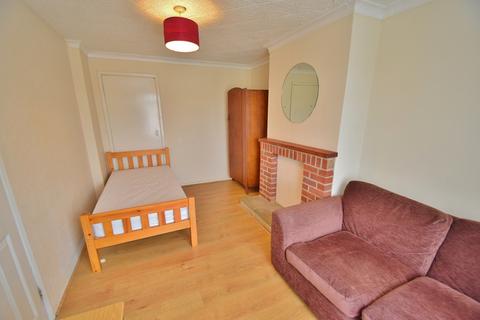 4 bedroom terraced house to rent, Winchester City Centre