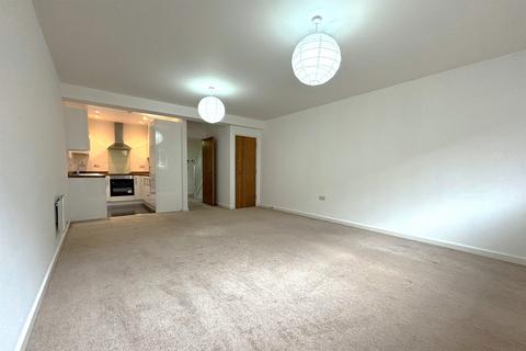 2 bedroom flat to rent, Chandlers Ford