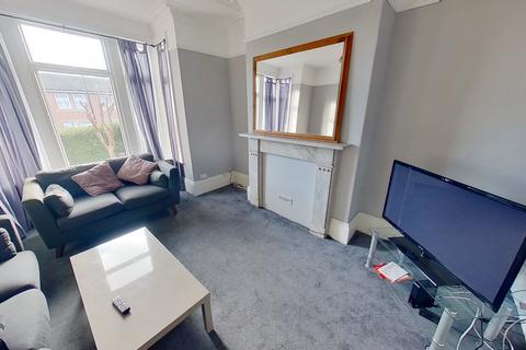 5 bedroom house to rent, St. Michaels Road, Headingley, Leeds