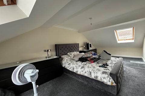 undefined, Preston