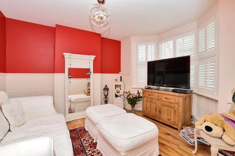 2 bedroom semi-detached house to rent, Portesbury Road, Camberley