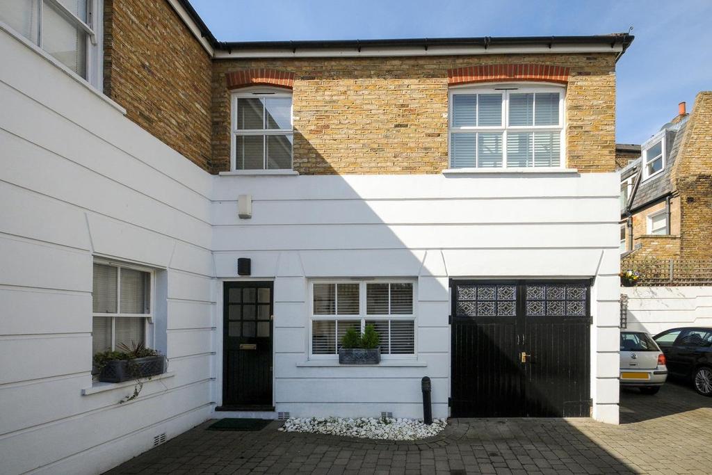 West Hill, Wandsworth, SW18 2 bed semidetached house £759,950